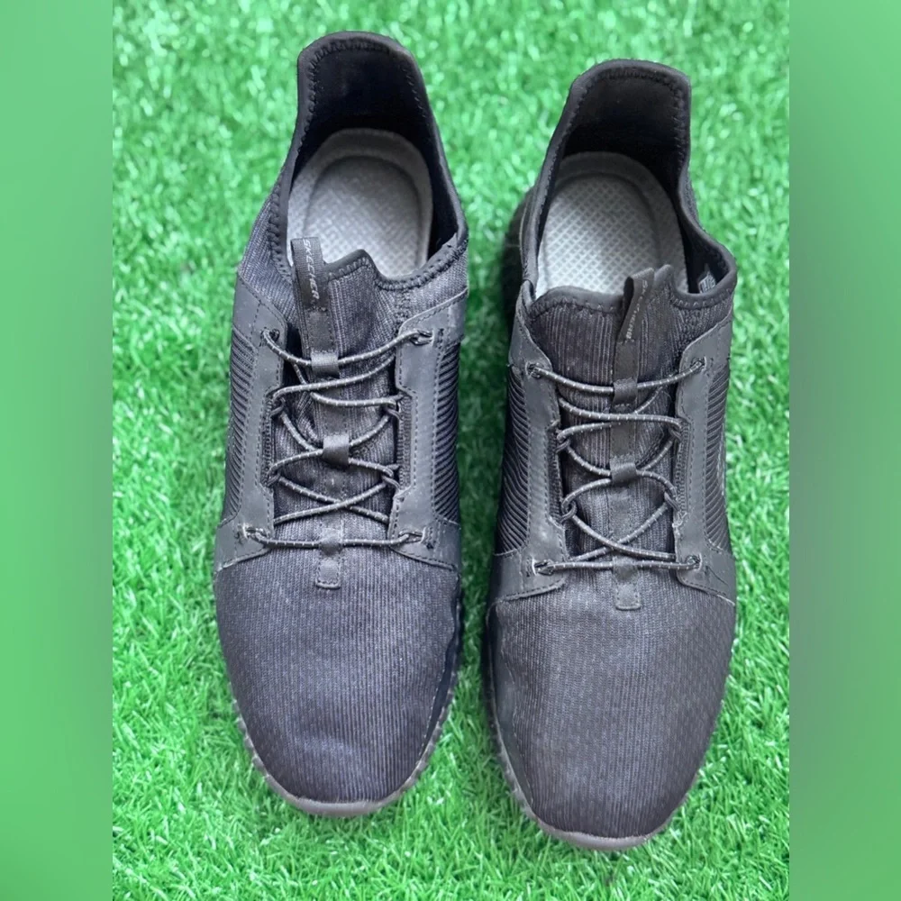 Skechers very good